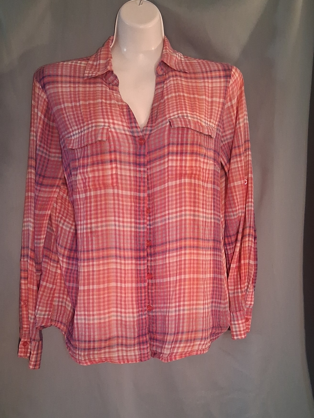 Women’s Pink Plaid Button-Up Shirt